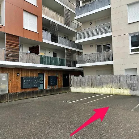 Le T2 Moderne Avec Terrasse Et Parking Appartement *