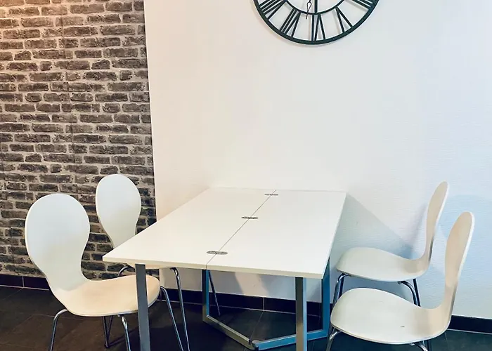 Le T2 Moderne Avec Terrasse Et Parking Strasbourg